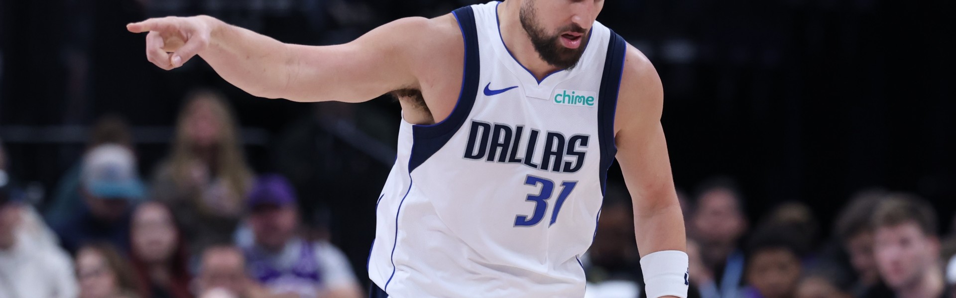 博鱼-🎯克莱命中生涯第2800记三分 历史第5位&amp;距离超越利拉德还差5记