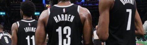 篮网媒体日：欧文拒谈疫苗 杜兰特险被破防