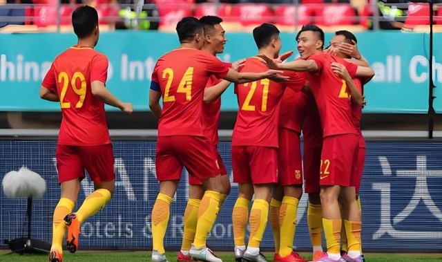 博鱼官网-喜讯！U23国足中场还有一张底牌要首次被重用，踢乌兹别克将亮相